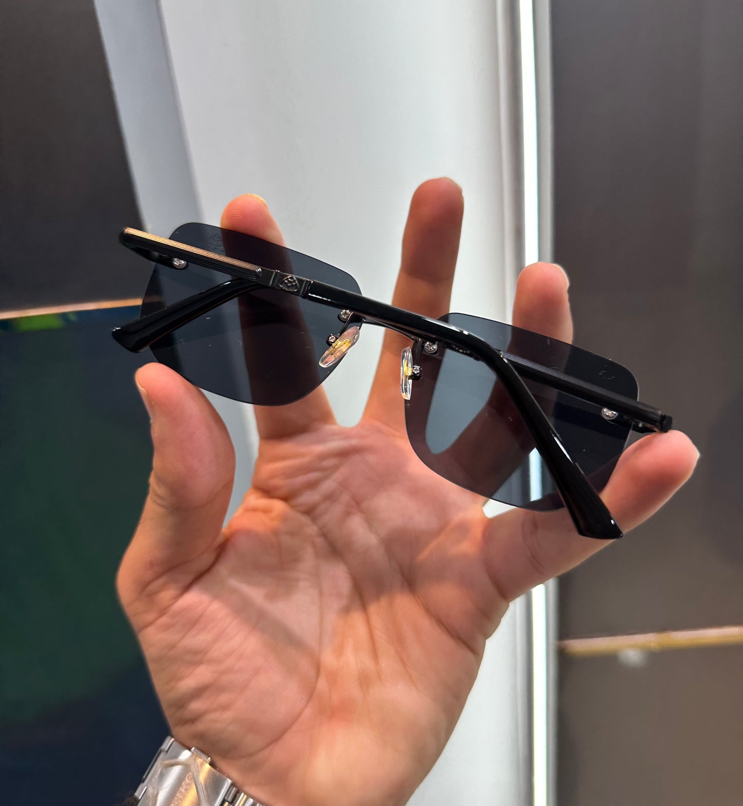 Maybach All Black 8692 Ultimate Luxury Shade With Original Packaging