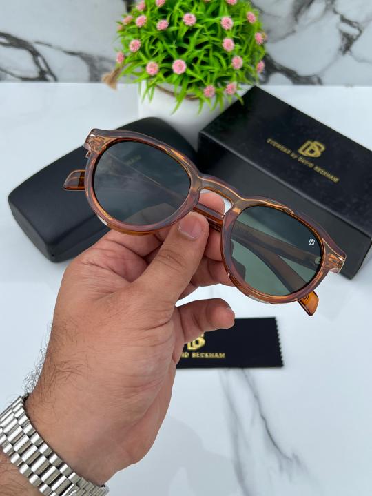 David_beckham_round_brown_green