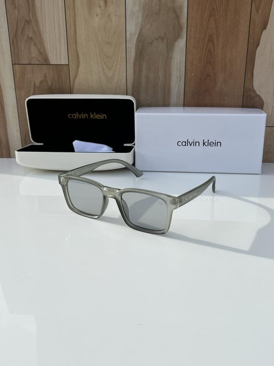 Calvin_klein_Y10_green