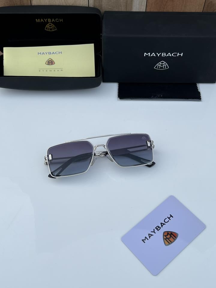 Maybach_156_silver_blue