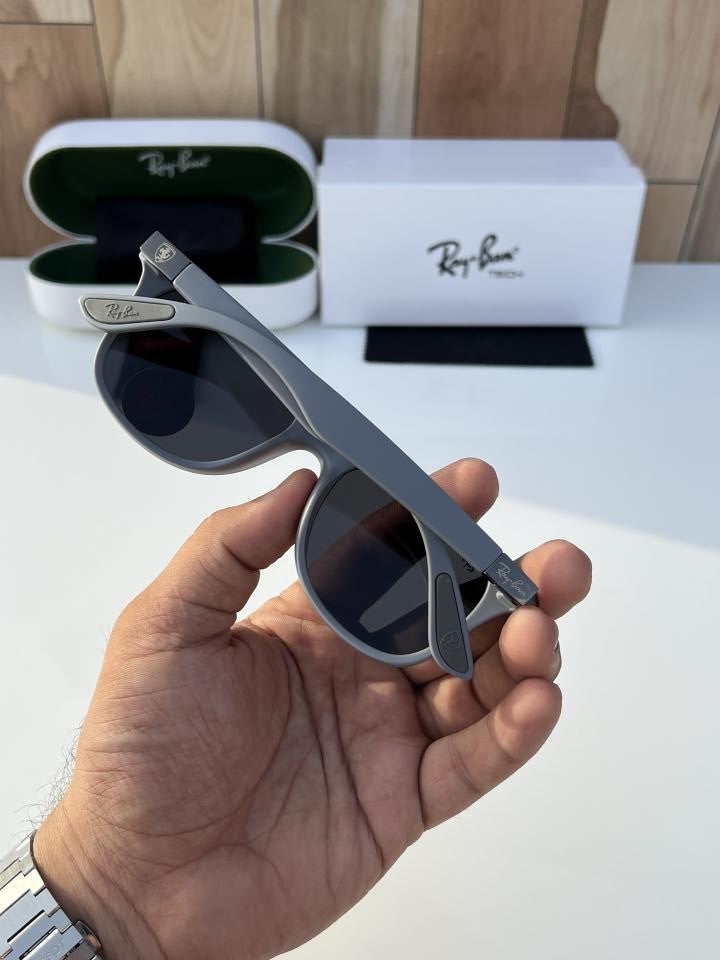 Rayban 4195 grey black
