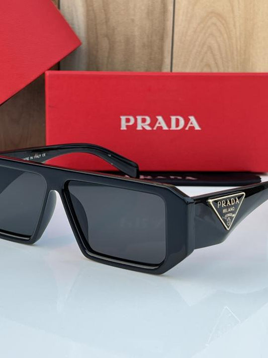 Prada_82_full_black
