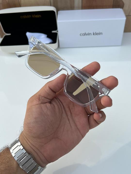 Calvin_klein_Y07_transparent_brown