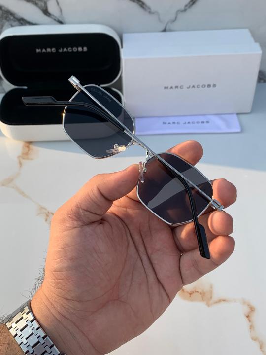 Marc_jacobs_9185_silver_black