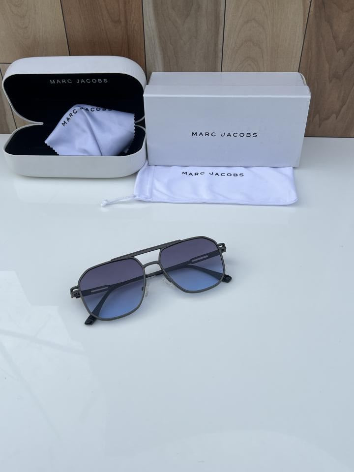 Marc_jacobs_98279_blue_shaded