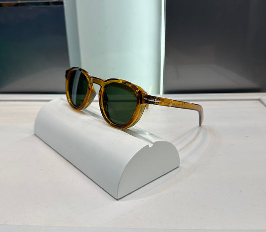 David Beckham 1886 Ultimate Luxury Shade With Original Packaging