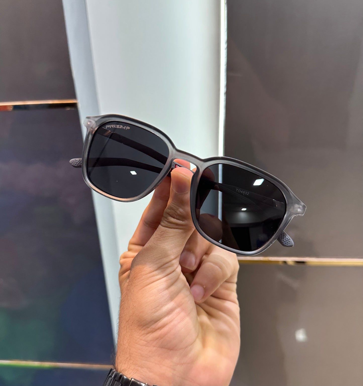 Oakley 4932 Grey Ultimate Luxury Shade With Original Packaging