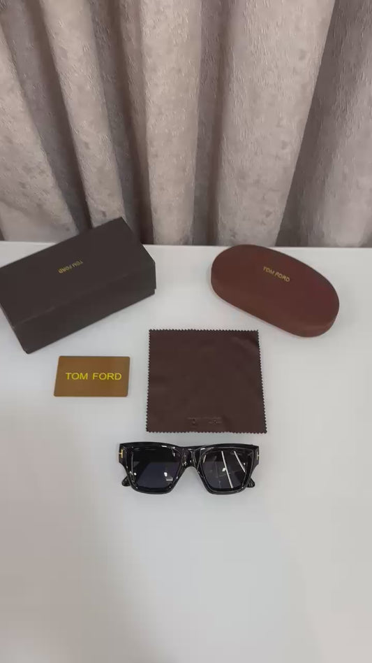 Tom For d All Black 4184 Ultimate Luxury Shade With Original Packaging