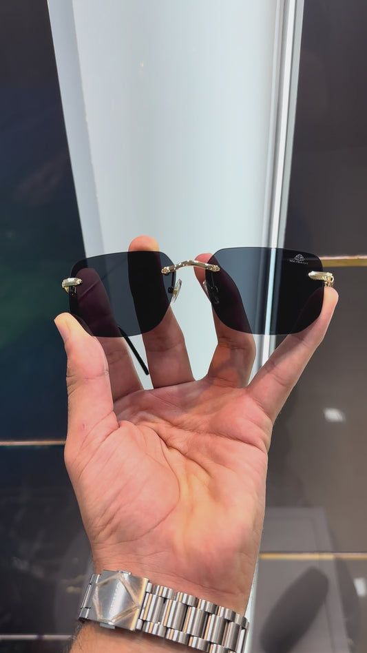 Maybac h Black Gold 8692 Ultimate Luxury Shade With Original Packaging